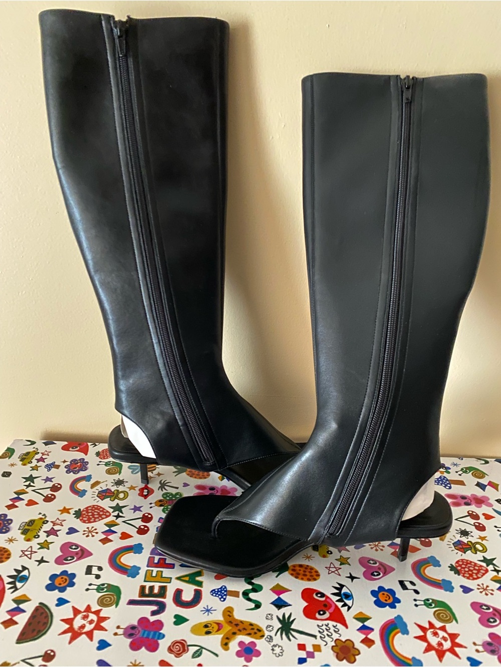Jeffrey Campbell Black Knee-High Leather Sandals